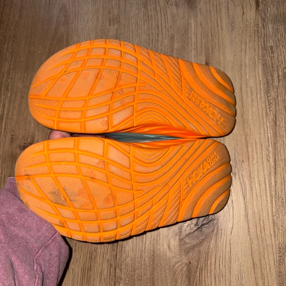 Hoka Slides - Picture 2 of 3